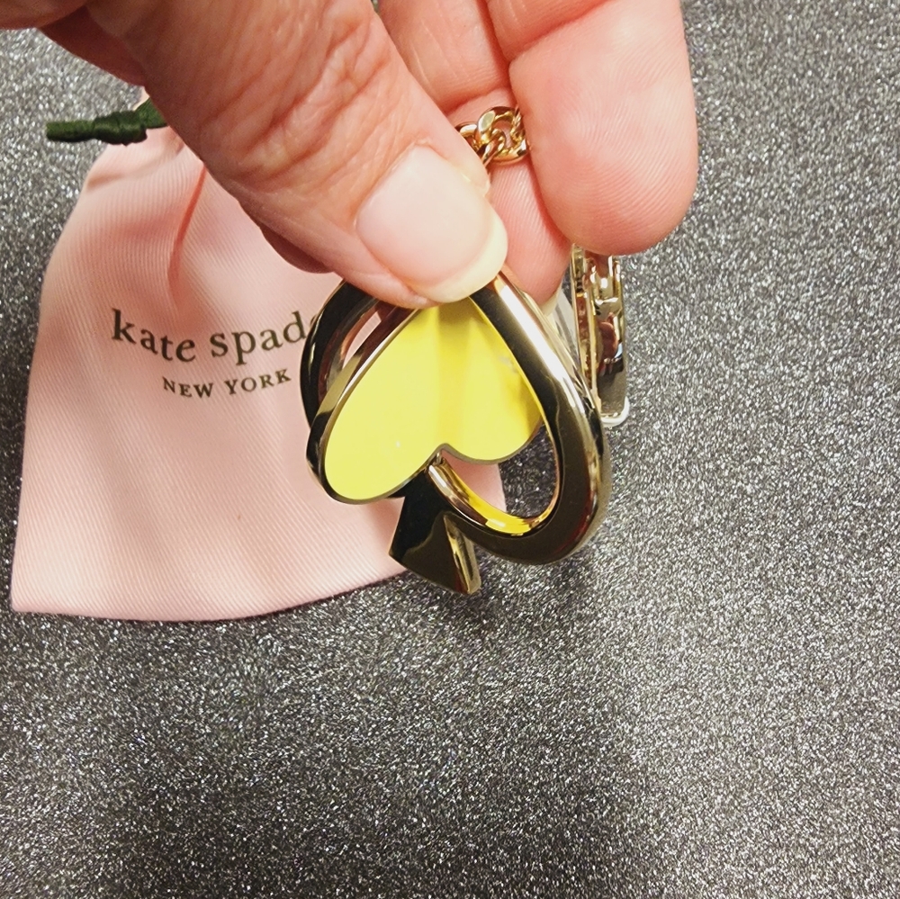 Kate Spade Key Chain 💛🩷 NWT